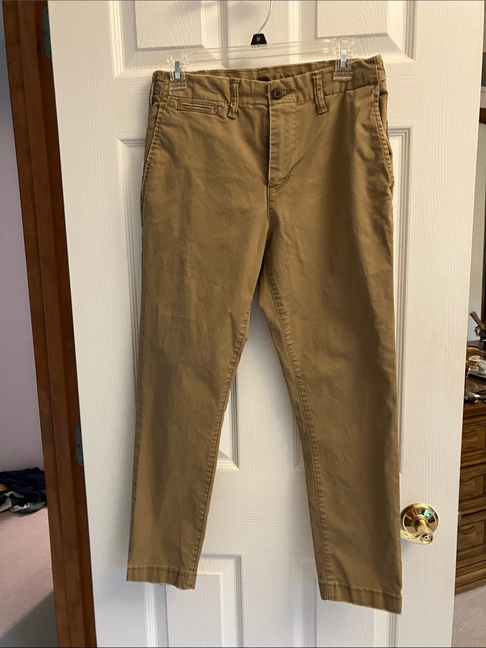 American Eagle Outfitters Men's Chino Pants - Khaki size 28x28